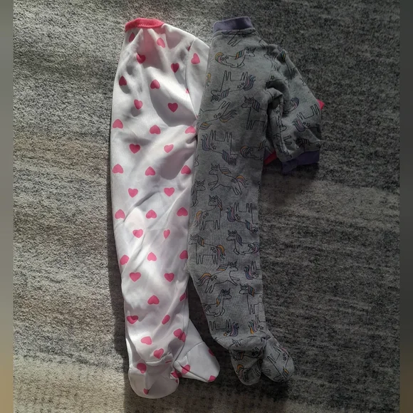 Assorted Baby Clothing Bundle - Picture 5 of 11